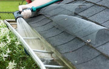 Skidbrooke gutter cleaning costs